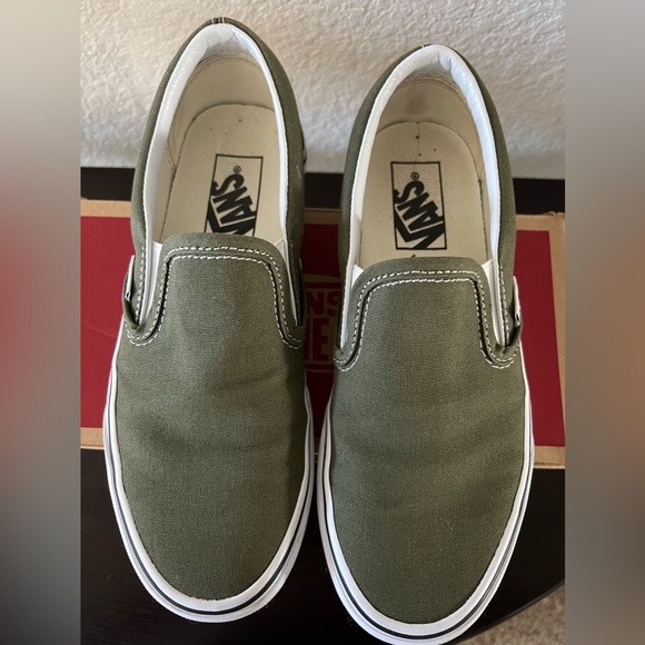 Classic slip on vans - Picture 4 of 5